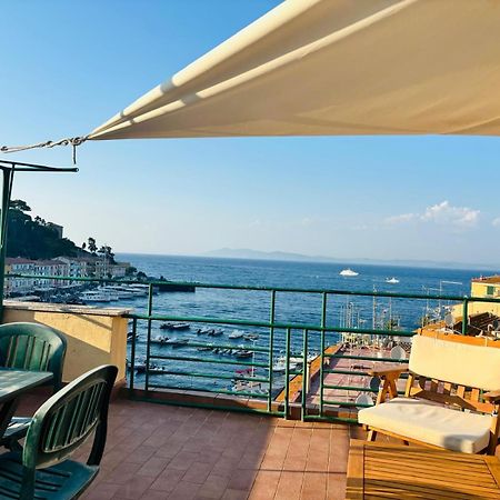 La Casetta In Piazza Porto Santo Stefano  Exteriér fotografie