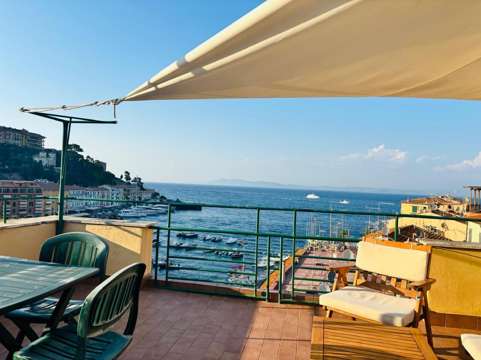 La Casetta In Piazza Porto Santo Stefano  Exteriér fotografie