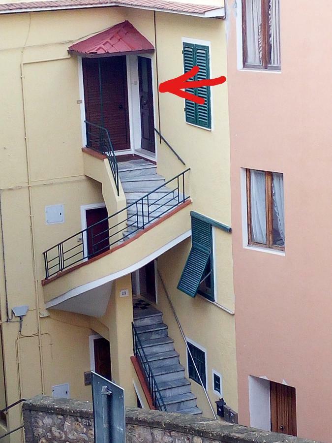 La Casetta In Piazza Porto Santo Stefano  Exteriér fotografie