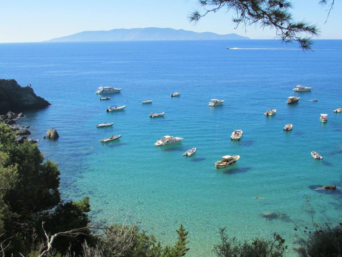 La Casetta In Piazza Porto Santo Stefano  Exteriér fotografie