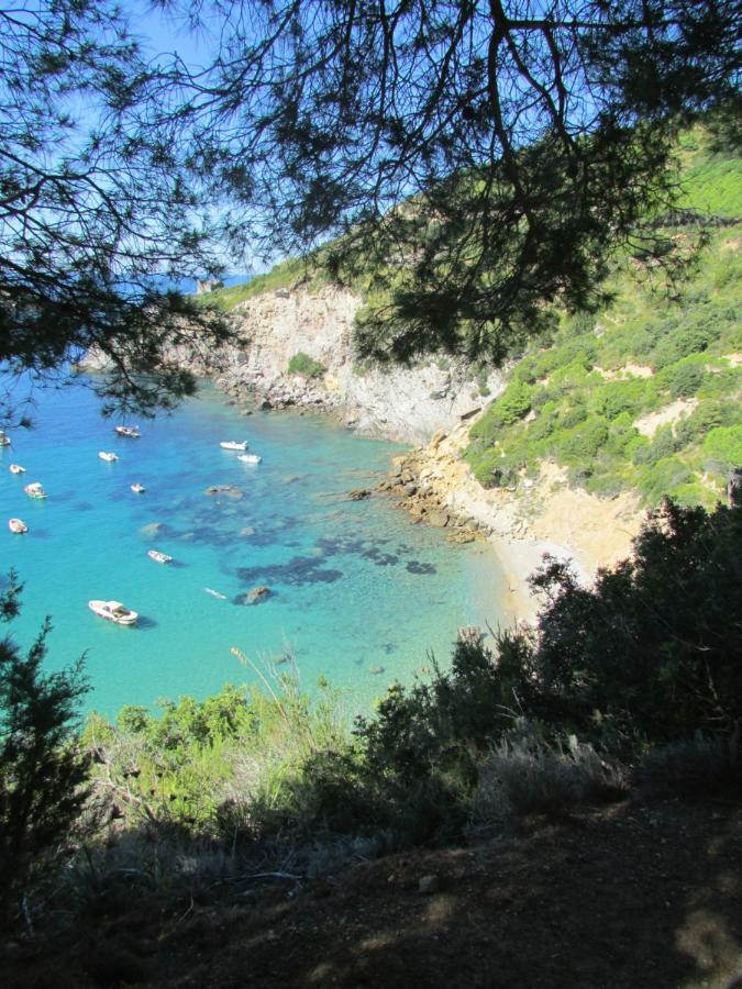 La Casetta In Piazza Porto Santo Stefano  Exteriér fotografie